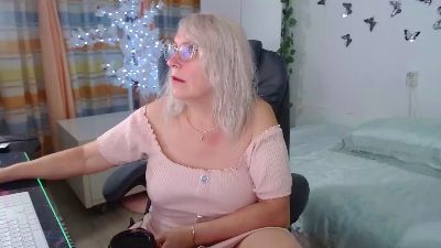 Trude666 webcam model stream image