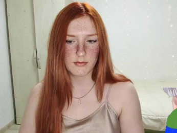 AmaryllisFox webcam model stream image