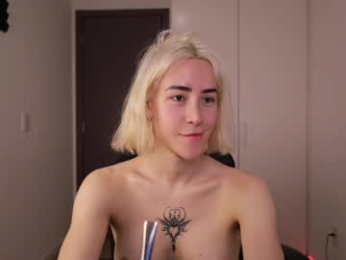 laliwhite webcam model stream image