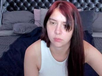 Livia-Shy webcam model stream image