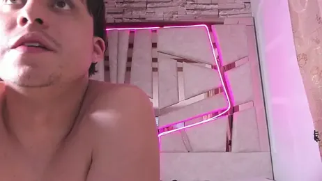 mia_and_austin webcam model stream image