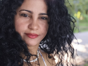 ElaMerisan webcam model stream image