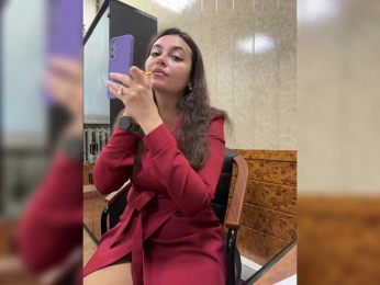 LustySass webcam model stream image