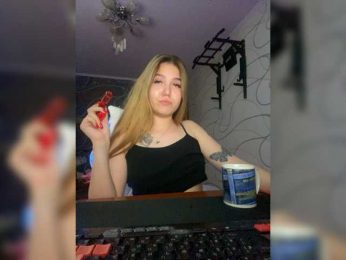 GoddessLerachka webcam model stream image