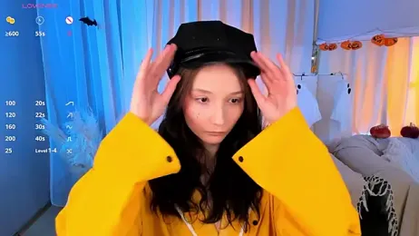 MilliMouse webcam stripchat model stream image