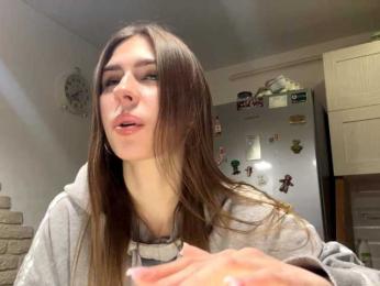 AshantiBadolato webcam model stream image