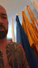 Ilgiardiniere webcam model stream image