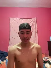 emmarod18 webcam stripchat model stream image