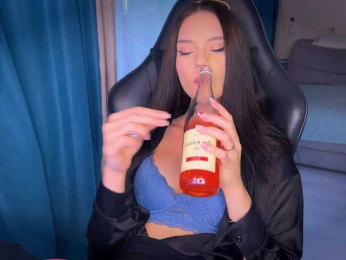 -Violetta- webcam model stream image