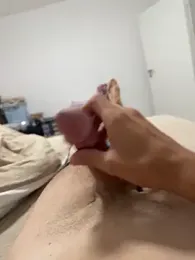 Yves1999 webcam model stream image