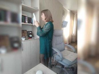 _Brionia_ webcam model stream image