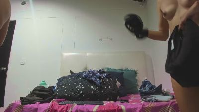 naomi_and_brack webcam cam4 model stream image