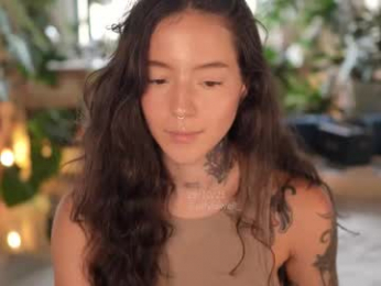 effylowell_ webcam model stream image