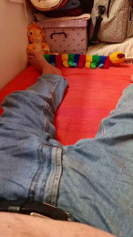 Brutuss webcam model stream image