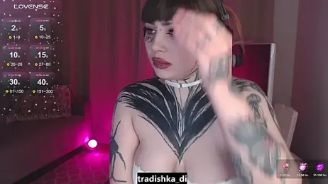 tradishka webcam model stream image