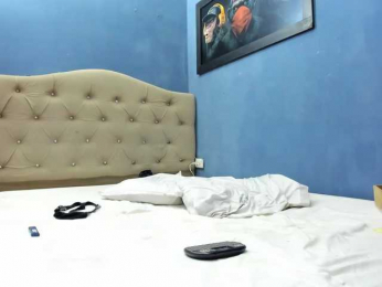 KateandTanisha webcam model stream image