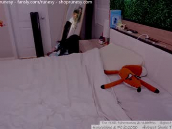 runesy webcam chaturbate model stream image