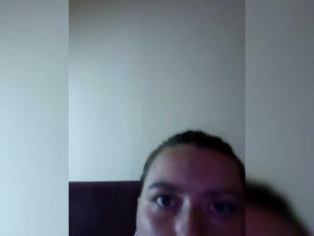 Dinarik97 webcam model stream image