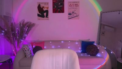 LexieVaka webcam model stream image