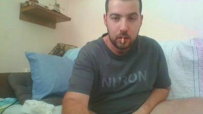 adri28bcn webcam model stream image