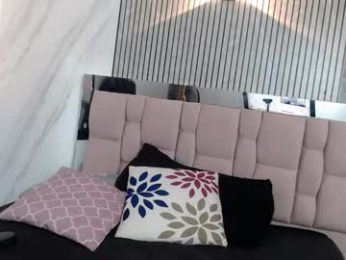 sharlotte__jones webcam model stream image