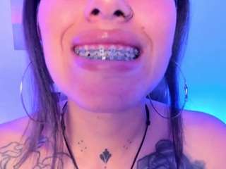 charlottewhite-1 webcam model stream image