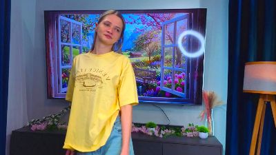 KenaHisman webcam model stream image