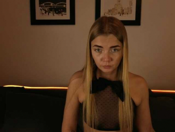 CarrieBradshaww webcam model stream image