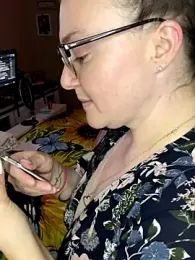 HTXBELLE webcam model stream image