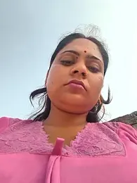 Aanushaka webcam stripchat model stream image