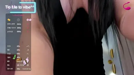 Mayzzie webcam model stream image