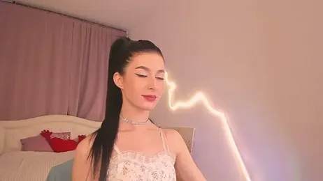 LauraCoy webcam model stream image