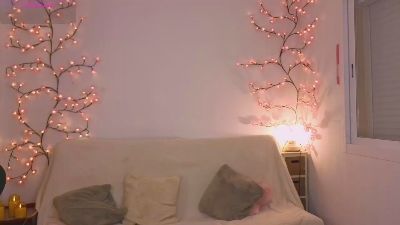 Karinchik webcam model stream image