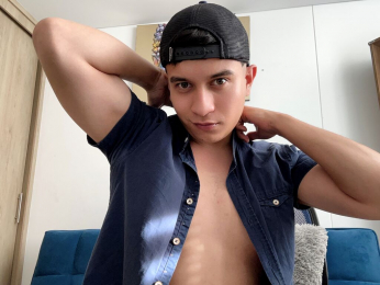 MaxCol webcam model stream image