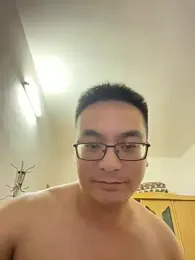 huskingb webcam model stream image