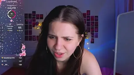 Wander_Waves webcam model stream image