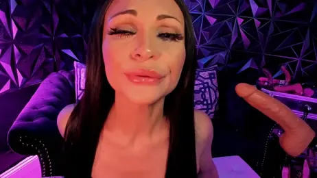 NatashaxoBangs webcam model stream image