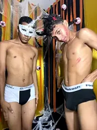 preston_and_slade webcam model stream image