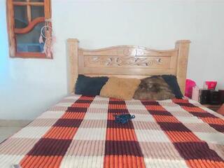 Bratz Glloe webcam flirt4free model stream image