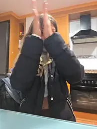 PetiteSecrets webcam model stream image