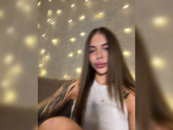 Kris- webcam model stream image