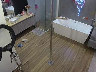 voyeurcam-casa-salsa-bathroom-3 webcam model stream image