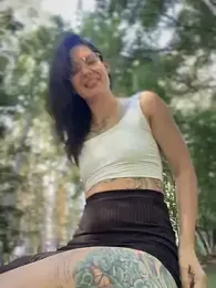 MeekyRich webcam model stream image