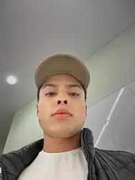 Eros_lee webcam stripchat model stream image