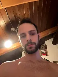 xbear00 webcam model stream image