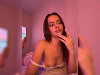 VikiMur webcam model stream image