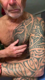 Cultoskin webcam model stream image