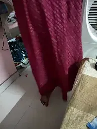 COUPLLE_VILLAGE webcam model stream image