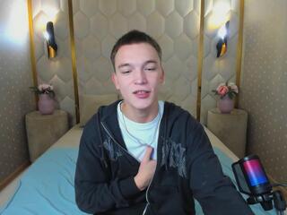 Derek Banville webcam model stream image