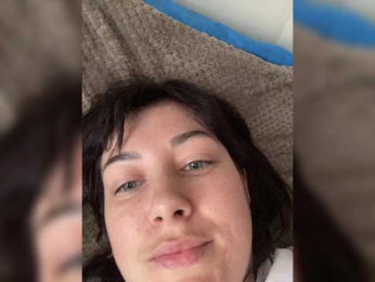 KatrinZeta webcam model stream image